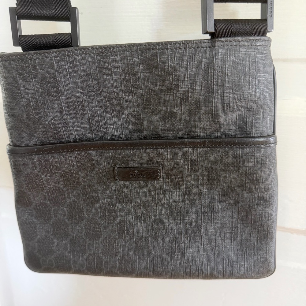 Gucci Black and Gray Logo Canvas Crossbody Bag, Nylon adjustable strap